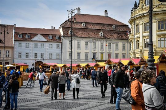 c-targul-de-pasti-sibiu-1